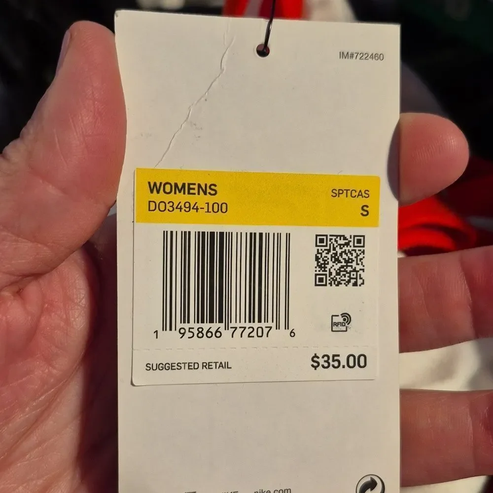 Nike Women's SMALL Logo Hearts Ringer T-Shirt - NEW
